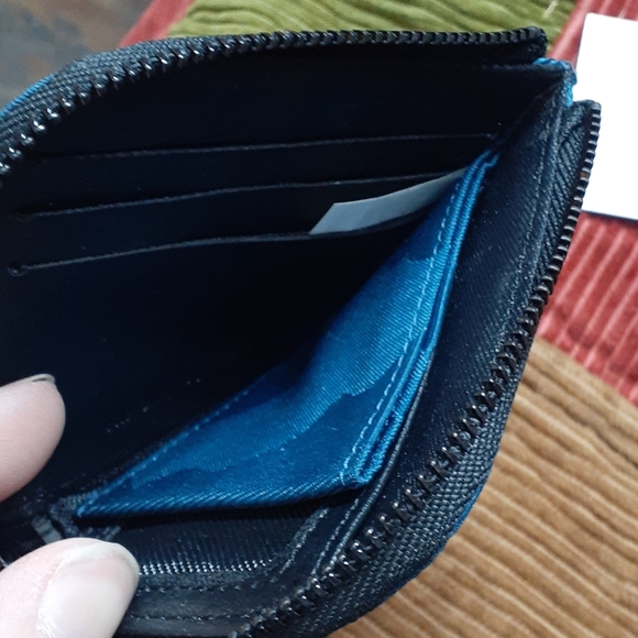 Nixon port zipper wallet - Picture 2 of 3